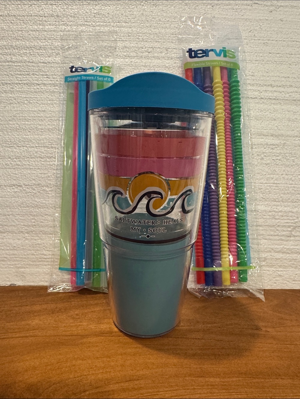 tervis Insulated Tumbler Simply Southern Multicolor Wave Graphic 24 oz w/straws